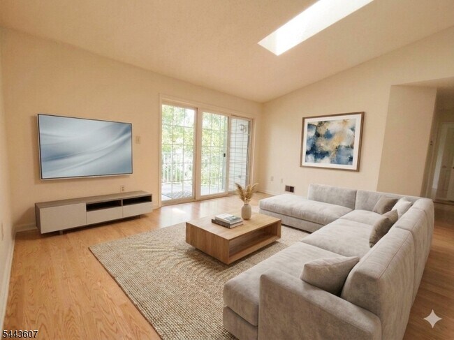 Foto del edificio - 816 Breckenridge Dr