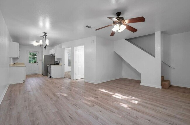 Foto del edificio - 1264 Ocala Rd
