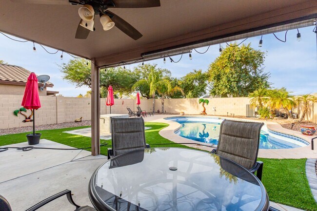 Building Photo - Short Term Vacation Rental in San Tan Vall...