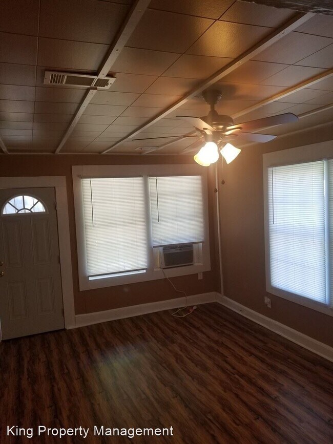 Foto del edificio - 1 br, 1 bath House - 416 East 23rd Street