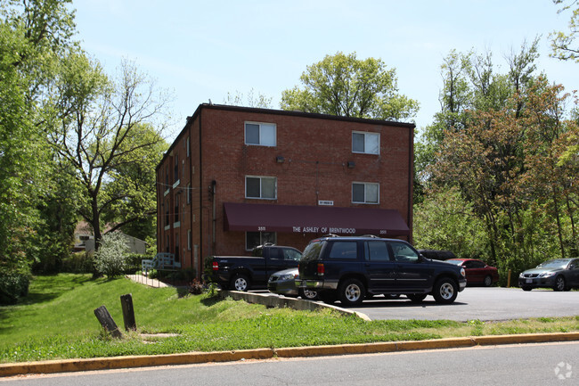 Building Photo - The Ashley Of Brentwood