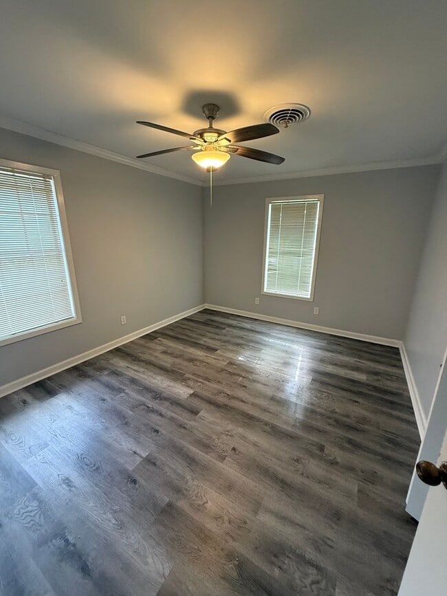 Foto del edificio - 4 Bed 2.5 Bath House