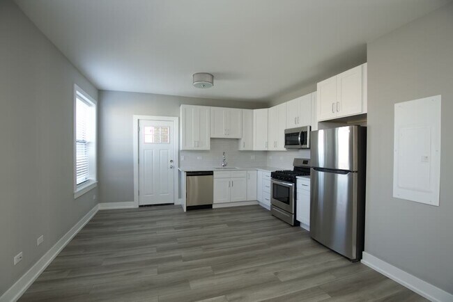 Foto del edificio - 3942 N Janssen Ave
