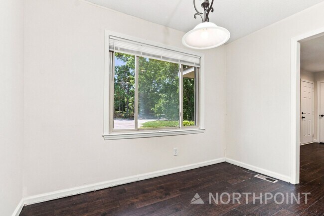 Foto del edificio - 236 Pleasant View Dr