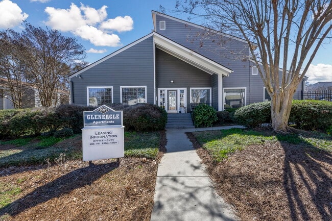 Building Photo - Gleneagle Apartment Homes