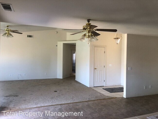 Building Photo - 3 br, 2 bath House - 1235 Brentwood St