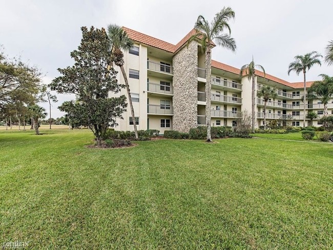 Building Photo - 4372 27th Ct SW