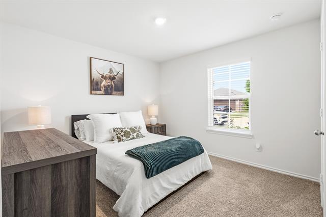 Building Photo - 4013 Pinebluff Ln