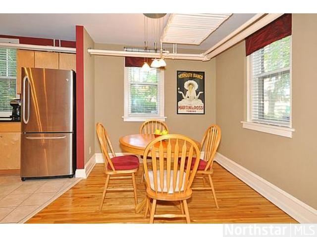Dining Room - 3400 List Pl