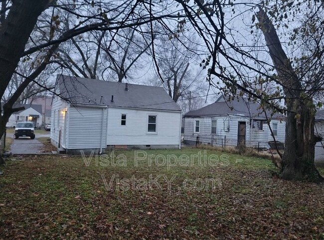 Building Photo - 1639 Dixdale Ave