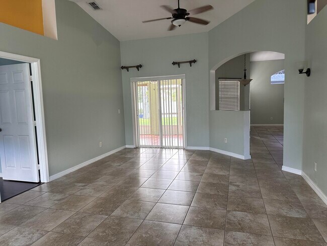 Foto del edificio - 1926 SW Hillman St