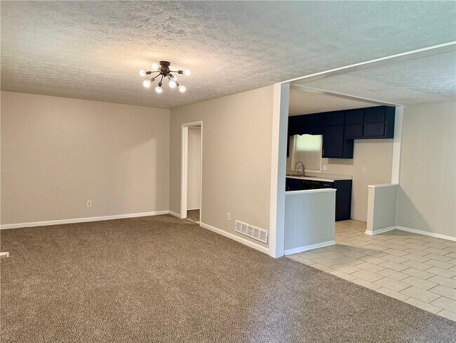 Building Photo - 4449 Cedar Ridge Trail