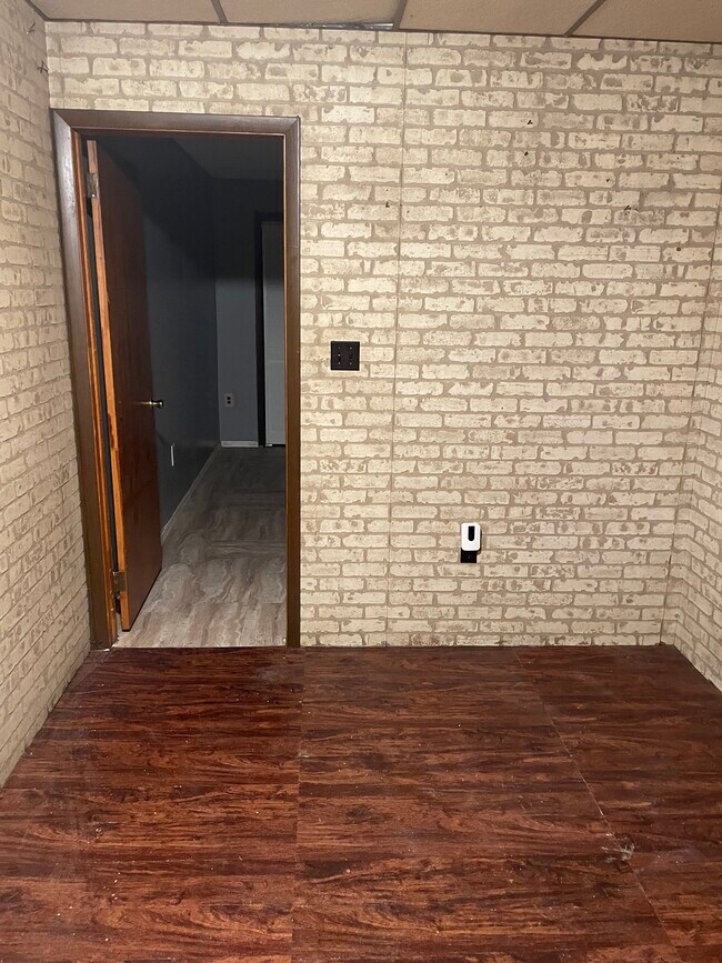 Foto del edificio - 1029 N 5th St