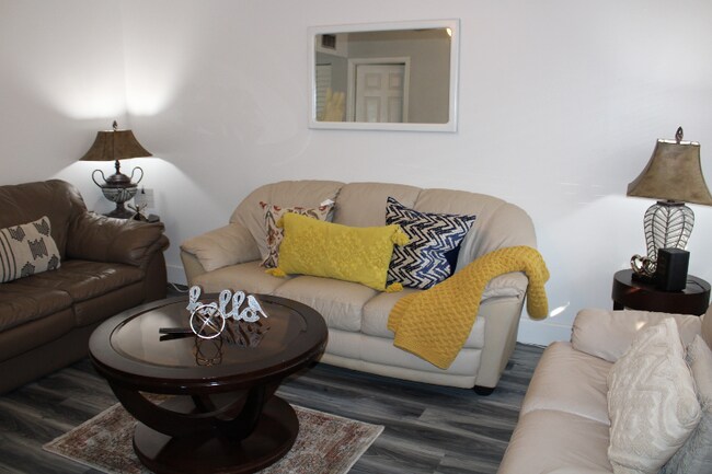 Foto del edificio - 5551 SW 36th St