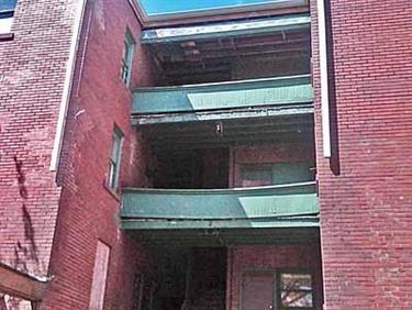 Building Photo - 1119-1125 Bryson St