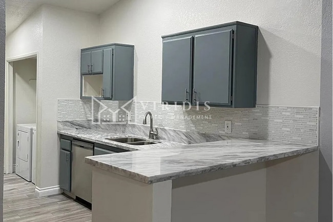 Foto del edificio - 4600 Beechwood St