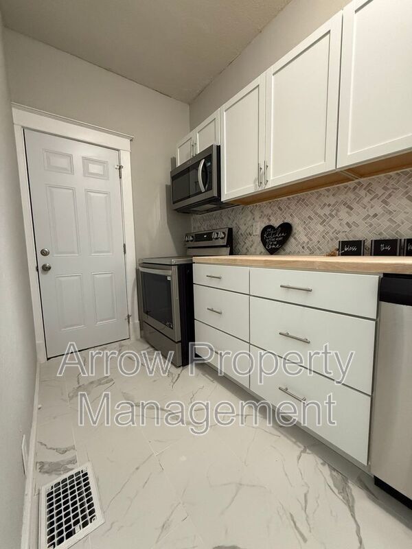 Foto principal - 1446 S 11th St