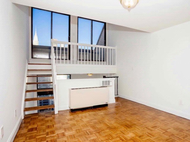 Primary Photo - 153 E 32ND St