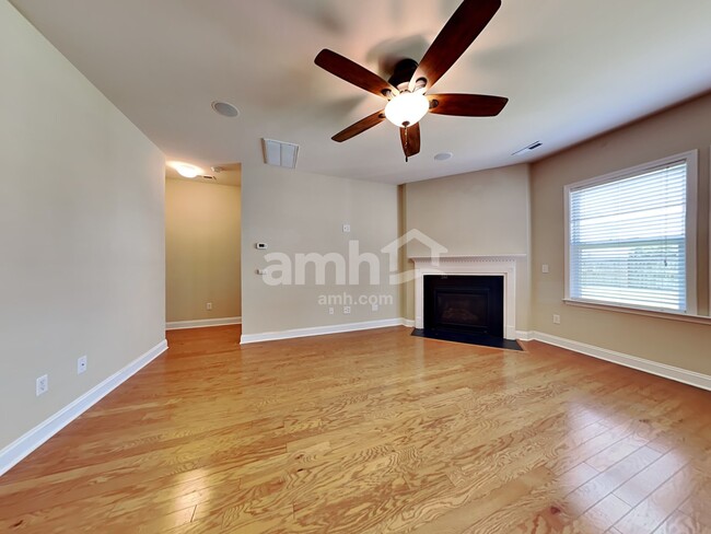 Building Photo - 3111 Conservancy Ln