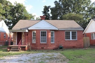 Building Photo - 2320 McCarter Ave