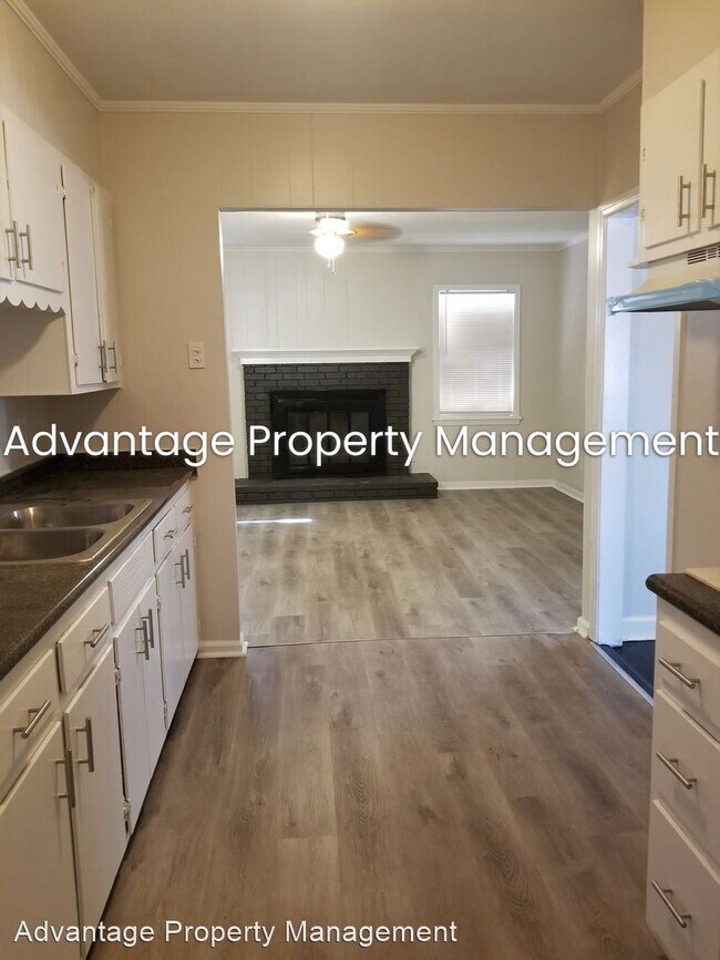 Building Photo - 3 br, 1.5 bath House - 4215 Zelda Ln.