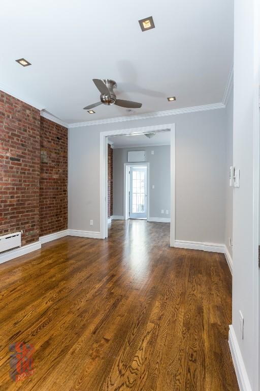 Building Photo - 248 Mott St