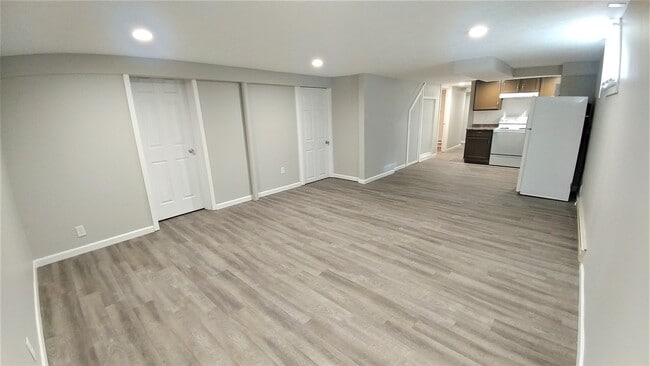 Building Photo - 2337 N 66th St