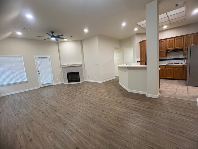 Foto del edificio - 12905 Withers Way
