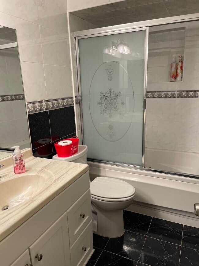 Foto del edificio - 12840 SW 11th Pl