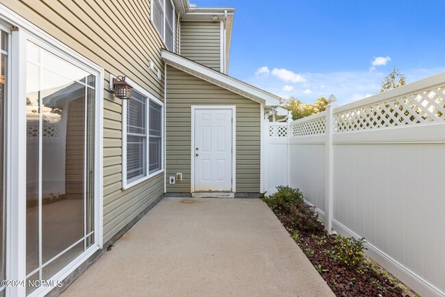 Building Photo - 4136 Kittrell Farms Dr