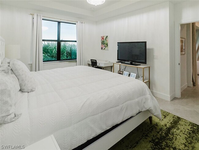 Foto del edificio - 5690 Mayflower Way