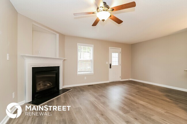 Foto del edificio - 320 Arbor Greene Dr