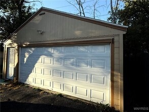 Building Photo - 161 Pullman Ave