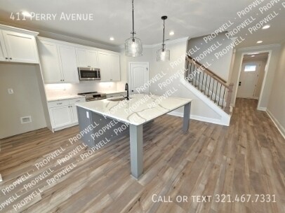 Foto del edificio - 411 Perry Ave