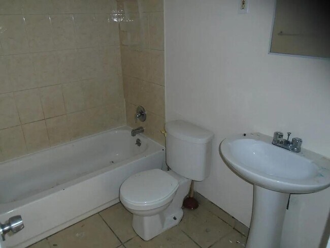 Foto del edificio - 6713 St Olaf Dr