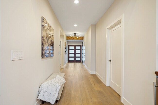 Foto del edificio - 1927 Arroyo Ave