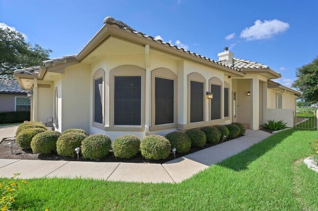Foto del edificio - 30117 Hacienda Ln
