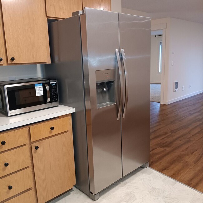 Foto del edificio - Outstanding Keizer Duplex is Ready For You!