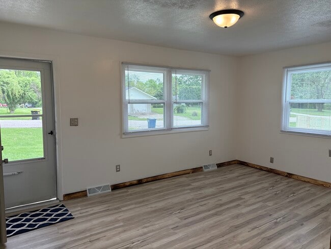 Building Photo - 5204 S College Dr