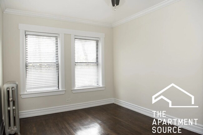 Foto del edificio - 1056 W Lill Ave