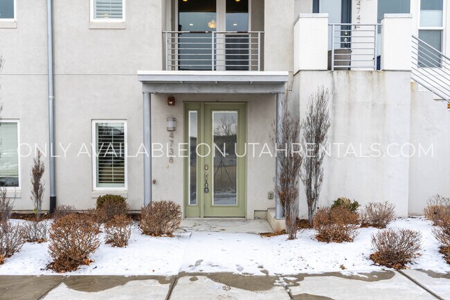 Photo - 4738 W Daybreak Rim Way House