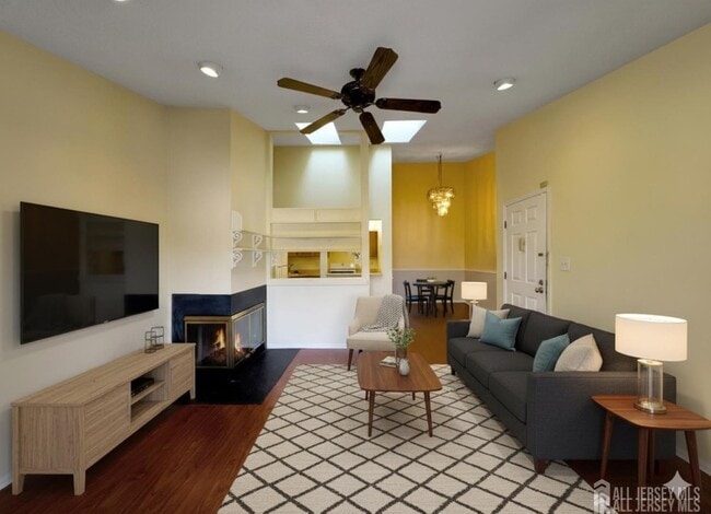 Building Photo - 479 Danbury Ln