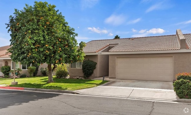 Building Photo - 79445 N Sunrise Ridge Dr
