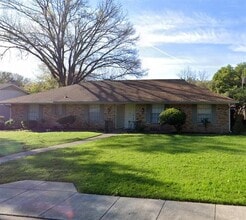 Building Photo - 2626 Brookview Dr