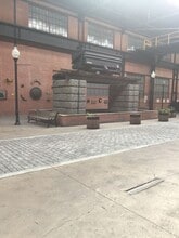 Building Photo - 11 W 2nd St