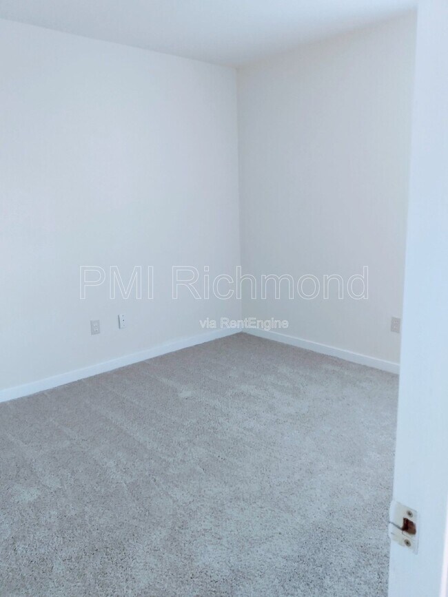 Foto del edificio - 2107 S Twilight Ln