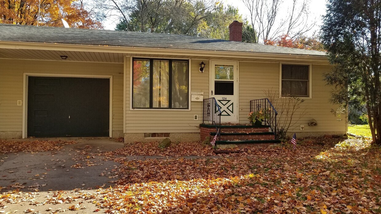 Primary Photo - 3 Bedroom Duplex
