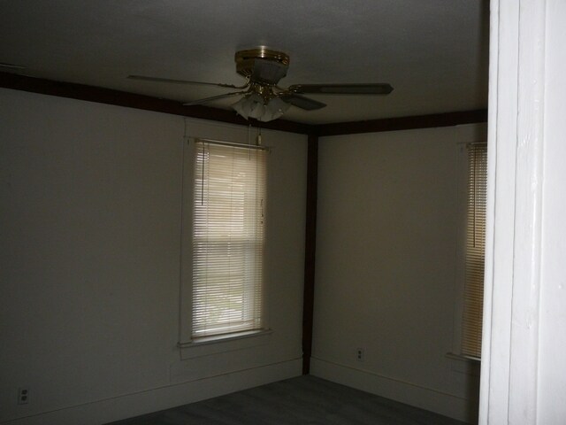 Foto del edificio - 1140 W 8th St