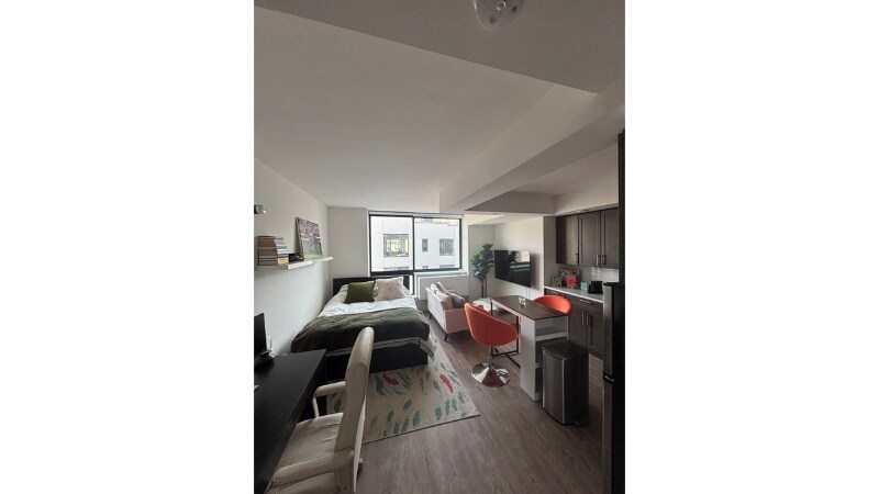 Foto principal - 425 W 18th St