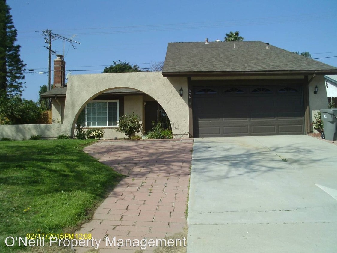 Building Photo - 4 br, 2 bath House - 896 Serfas Club Drive